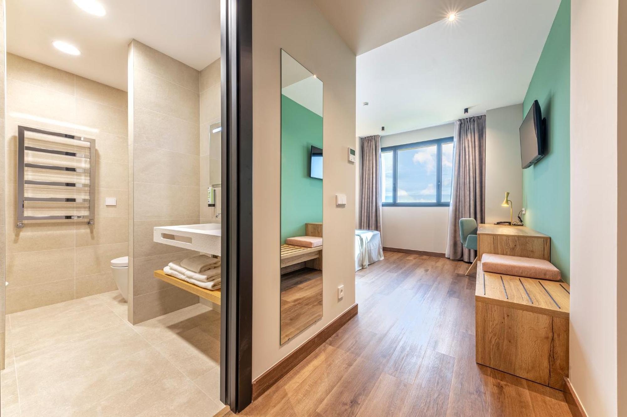 Hotel Villa Universitaria San Vicente Raspeig Екстериор снимка